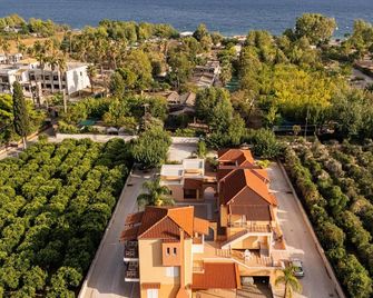 Maria's Filoxenia Suites - Drepano