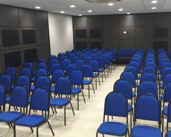 King Konfort Hotel - Maringá - Meeting room