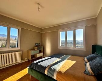Le Panorama - Saint-Julien-en-Genevois - Chambre