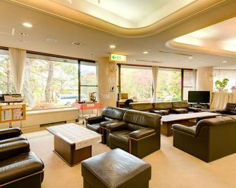 Lake Yamanakako Shuzansou - יאמאנאקאקו - טרקלין