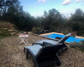 Bed and breakfast for 2 adults - Oletta - Piscina