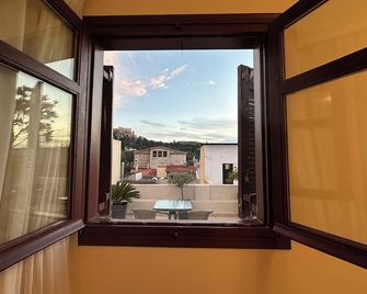 Theasis Athens - Athens - Balcony