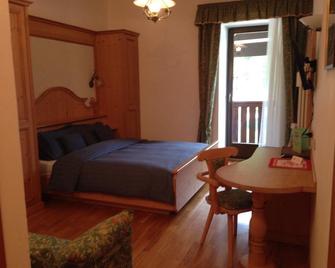 Hotel Lavaredo - Misurina - Bedroom