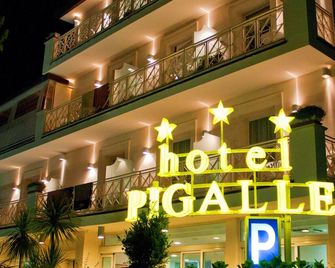 Hotel Pigalle - Forte dei Marmi - Edificio