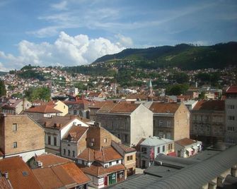 Hotel Art - Sarajevo - Vista del exterior