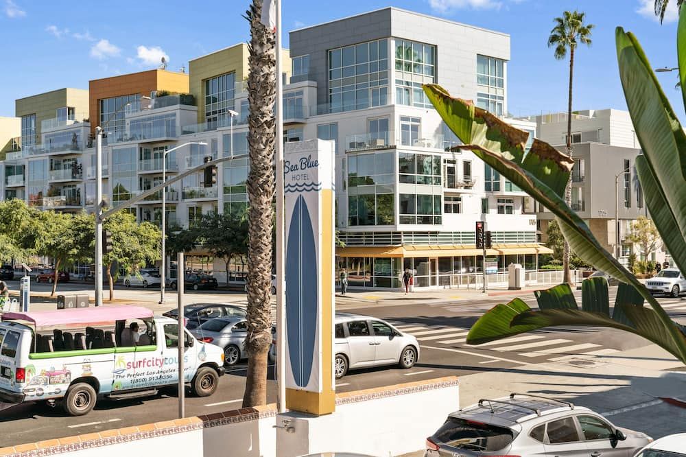 فندق سي بلو