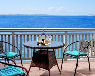 Sunset Oase Am Meer - Prizna - Balkon