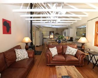 Lebonheur Guesthouse - Constantia