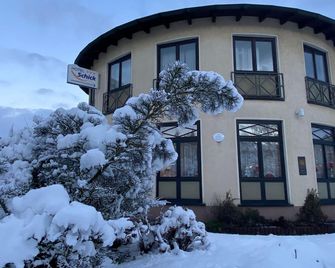 Hotel Garni Schick - Oberursel - Edificio