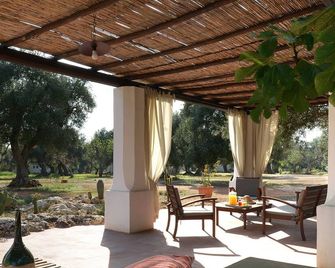 I Mulicchi - Specchia - Innenhof