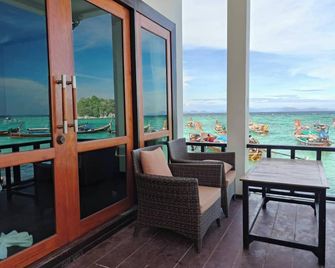 Cabana Lipe Beach Resort - Ko Lipe - Balcony