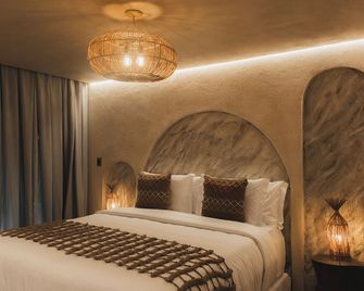 بوسادا توبازيو باي أمانا - فرناندو دي نورونا - غرفة نوم