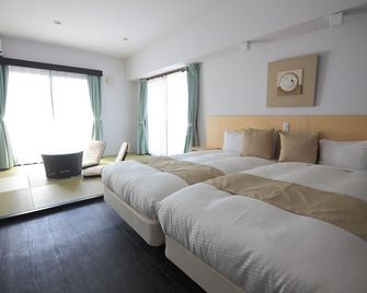 Hotel De L'Aqua - Miyakojima Island - Makuuhuone
