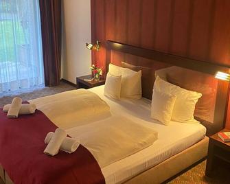 Hotel Villa Sophia - Warendorf - Bedroom