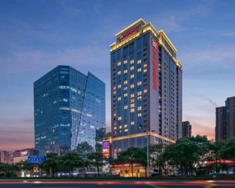 Hilton Garden Inn Changsha Yuelu - Changsha - Budynek