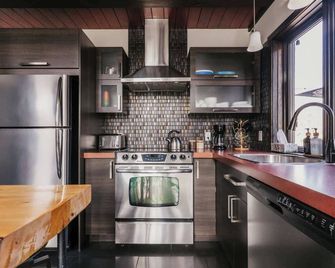 Family Chalet - Le Bosquet - Scott - Kitchen