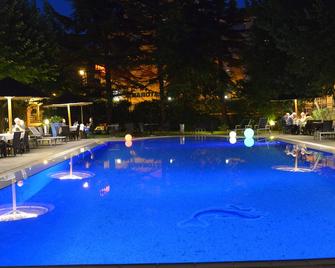 Hotel Clelia Logis - Deiva marina - Zwembad
