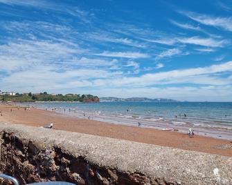 Rowcroft Lodge - Paignton - Beach