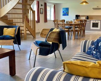 Côté Village Maison de Vacances - Quiberville - Living room