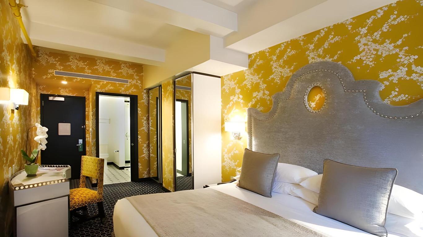 45 Times Square Hotel