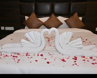 The Royal Park Siwan - Siwan - Bedroom