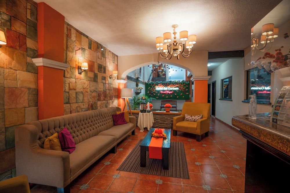 Hotel Del Carmen, En El Centro- Desayuno Incluido ! - טוטסטלה גוטיירס - טרקלין