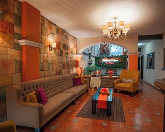 Hotel Del Carmen, En El Centro- Desayuno Incluido ! - Tuxtla Gutiérrez - Lounge