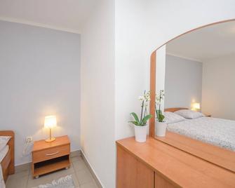Apartments Up and Down - Skradin - Bedroom