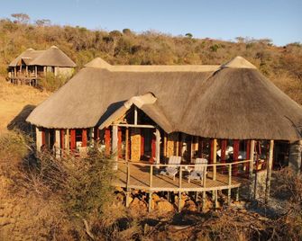 Nambiti Plains Private Game Lodge - Ladysmith
