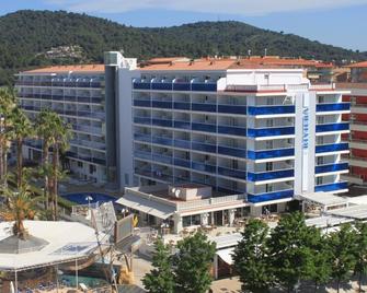 Hotel Riviera - Santa Susana - Edificio