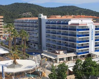 Hotel Riviera - Santa Susanna - Rakennus