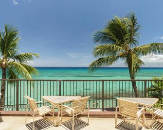 Cozy Waterfront Condo with Pool & Private Deck - Stunning Views from Every Room - Lahaina - Balcony