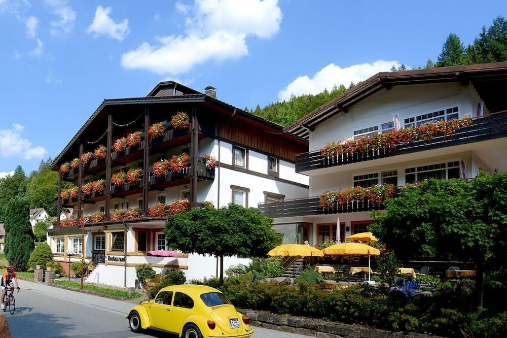 Schwarzwaldhotel Klumpp - Baiersbronn - Building