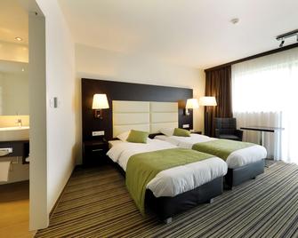 Hotel Charleroi Airport - Van Der Valk - Charleroi - Bedroom