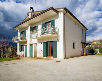 A Casa di Ale - Isola del Liri - Edificio