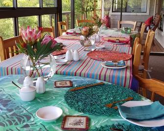 Pumula Lodge 4 Star B&B Knysna - Knysna - Comedor