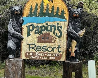 Papins Resort Cabin #5 - Drummond