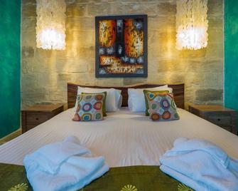 Chapel 5 Boutique Suites B&B - Naxxar - Bedroom