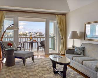 2 Bedroom Ste at Newstead Belmont Hills Golf Resort and Spa - Somerset - Living room