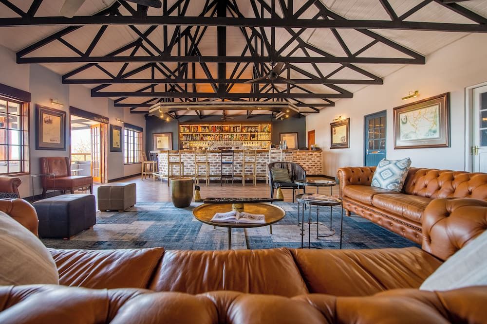 Gondwana Etosha Safari Lodge - Okaukuejo - Lounge