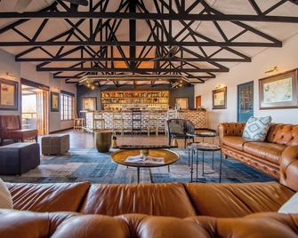 Gondwana Etosha Safari Lodge - Okaukuejo - Lounge