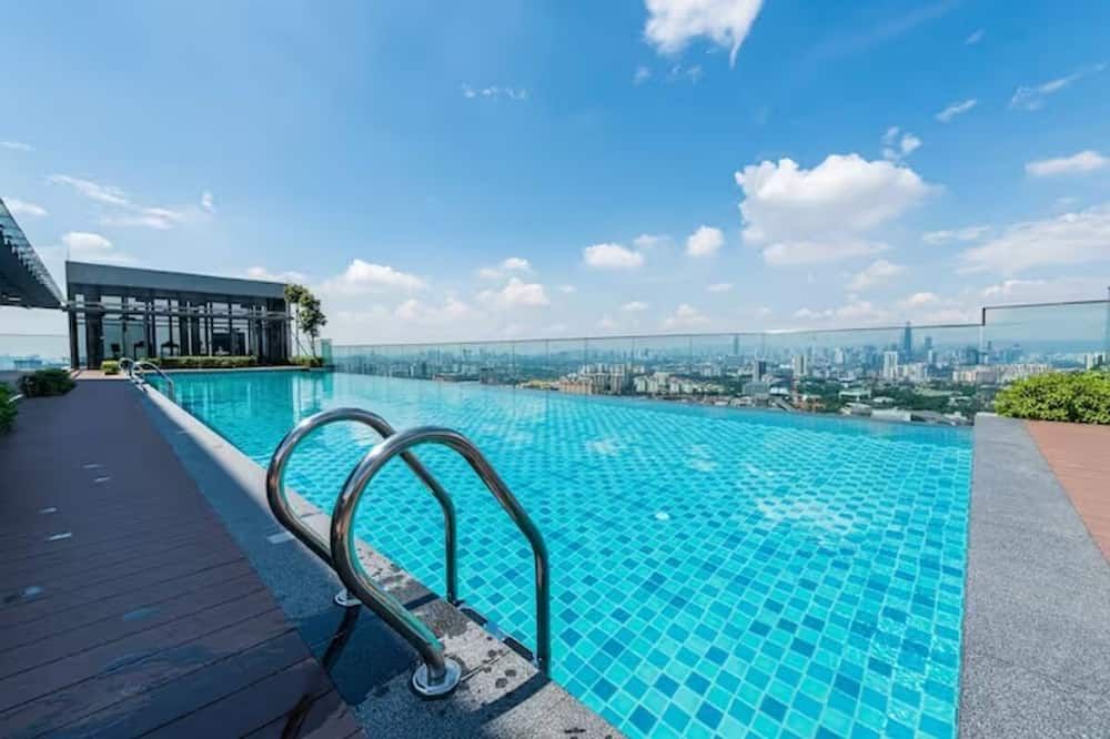 Ekocheras Cozy Suite by Guestonic - Kuala Lumpur - Pool