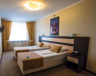 Sky Hotel - קרסנויארסק - חדר שינה