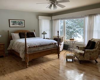 luxury, in the Rockies, Private, Corporate or Family Retreat - Banff - Habitació