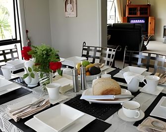 Mangrove Manor Bed & Breakfast - Coromandel - Sala pranzo