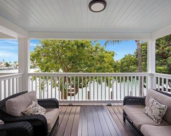 Villa 7075 On Duck Key Boat Slip Available - Marathon - Balkon