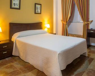 Hostal San Cayetano - Ronda - Phòng ngủ