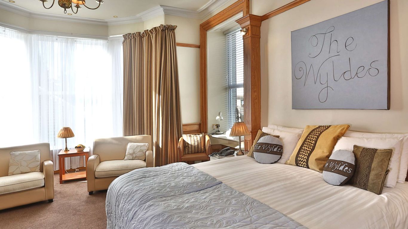 Woodlands Hotel, BW Signature Collection