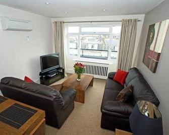 Oxbridge Apartments - London - Living room