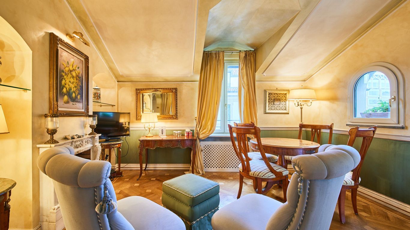 Petit Palais Hotel De Charme